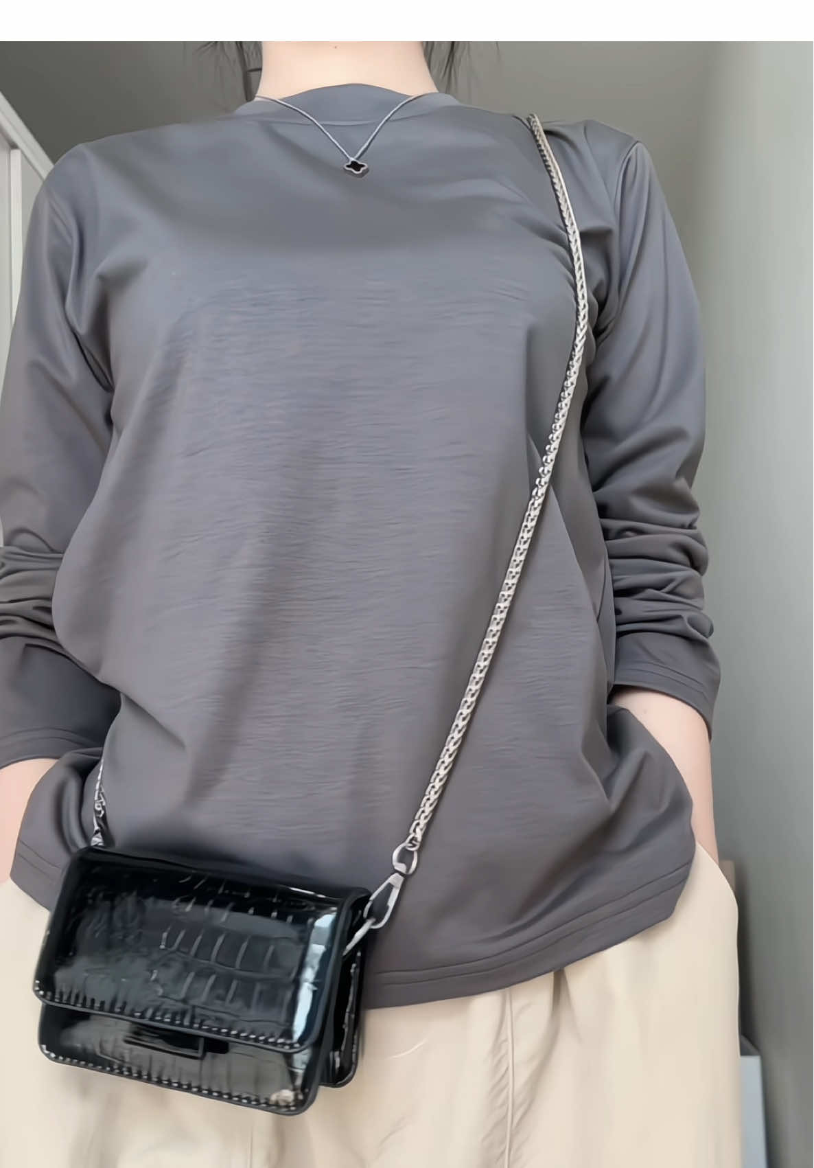 #thoitrangnu #aokieu #aothun #aotaydai #babytee #lannchii00 #LearnOnTikTok #goclamdep #OOTD 