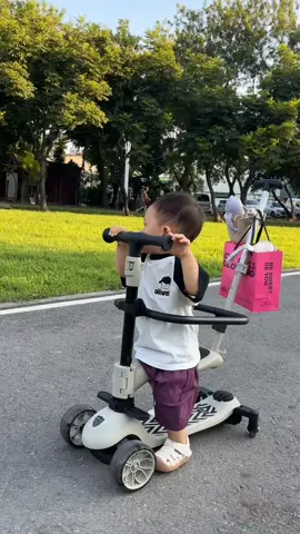 ΜΑΙΝΑΝ ΑNAK SCOOTER DUDUK BERDISI EXOTIC HB 213 STOLLER 4IN1 BISA LIPAT ADA LAMPU MUSIK #mainananak #scooter 