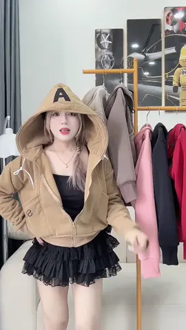 áo khoác nỉ thêu chữ A xinh lắm nha mấy chế #aokhoacni #susushop268 #aokhoacnu #aokhoacchongnang #aokhoacnonto 