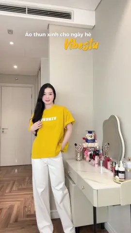 Mê cái form áo này quá ruiii, không còn điểm nào để chê |#thoitrangnu #macxinhmoingayy #aophongnu #aoboxy #outfitideas #vibestu #xuhuongthoitrang #thoitrangtiktok 