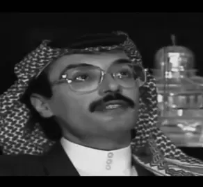 جمرة غضى أضمها بكفي أضمها حيل  أبي الدفا لو تحترق كفي وأبي سفر لليل بردان أنا تكفى أبي احترق بدفا لعيونك التحنان فعيونك المنفى جيتك من الإعصار جفني المطر والنار جمرة غضى .. #بدر_بن_عبدالمسحن#like#explor 