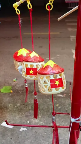 🇻🇳🇻🇳 Lồng đèn trung thu cờ đỏ sao vàng 🇻🇳🇻🇳 có sẵn nhà em rồi nha  💥 Sỉ từ 30c ib em nhé