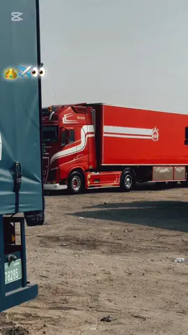 VOLVO👑✈️👀#ماشاءالله_تبارك_الله_اذكروا_الله #اكسبلورexplore #ترندالسيارات #ترندالسيارات #شاحنات #ترندات_تيك_توك_جديدة #اكسبلورexplore❥🕊🦋💚❤ #volvotruck #volvo #فولفو 