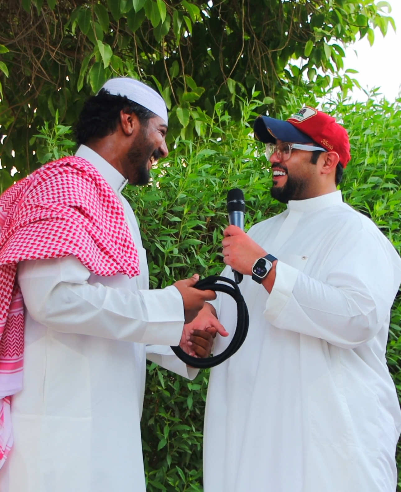 انته مو بروحك☝️اهني معاك  جديد تطبيق منومعاي لمتابعيني الغاليين استانس ويا اصحابك واستخدم باكج ستيكراتي الخاص🤫