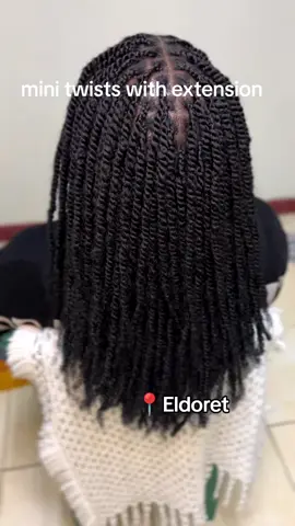 mini twists with @DarlingKenya afro twist bulk  #trendyhairstyles #braidsbydjazz #eldorettiktokers #minitwists #minitwist #minitwistsonnaturalhair #naturalhair 