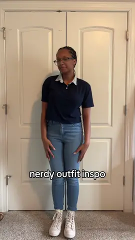 I was going to do a regular ootd but I look like a nerd in one of those 90s movies wearing this lolololol but this still looks super cute to me! I didn’t even think I could fit into these jeans anymore lol . . . #fashion #fyp #nerd 