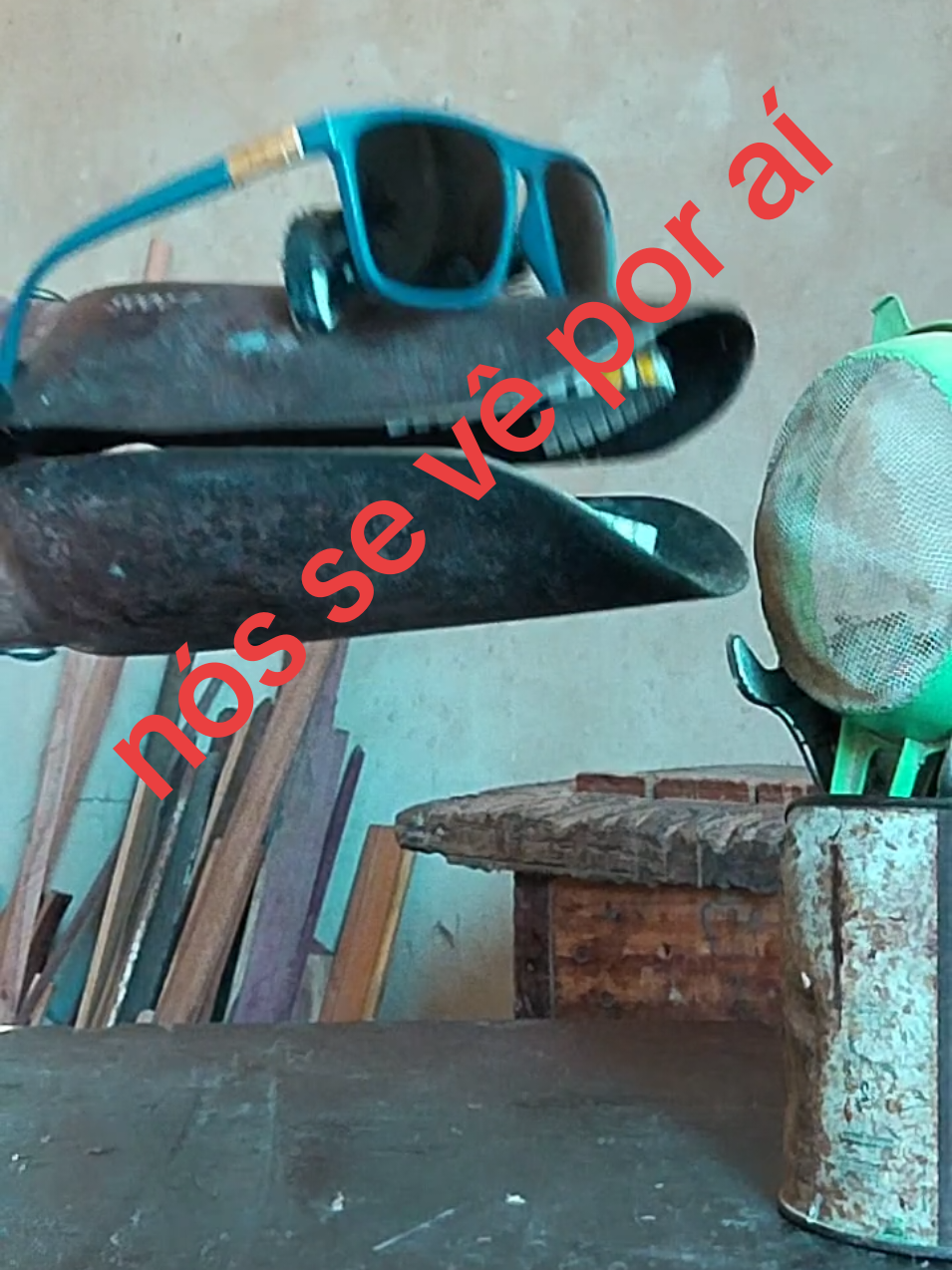 cavadeira cantora #ferramenta #cavadeira #dublagem 