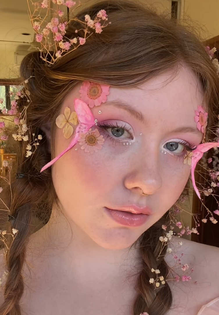 ✨✨✨ #fairymakeup #whimsical 