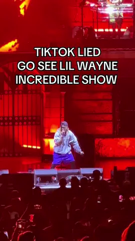 idk what y’all are talking about. this man put on an incredible show of hit after hit for over an hour and a half - don’t believe everything you see on TikTok! 🔥#lilwayne #weezy #weezyfbaby #lilwaynetour2025