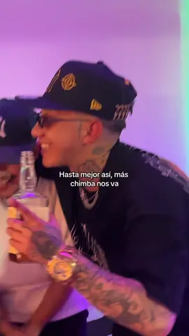 YO POR AQUÍ Y TU POR ALLÁ🥀💔💿 YA SON 80MIL EN YOUTUBE 🥳 DESDE DONDE NOS SIGUEN ESCUCHANDO, LOS ESTARÉ LEYENDO 👀 #fyp #fypシ #reggaeton #bogota #colombia #mejorasi #joey #cross #viral 