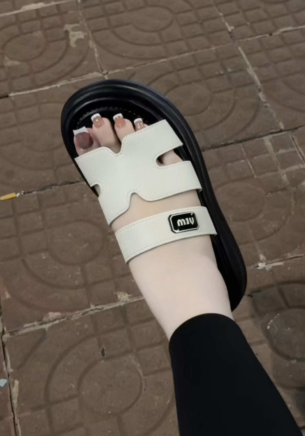 #mocmoc #depnu #depnuxinh #depnudep #depnugiare #depnuhottrend #depnuthoitrang #depnuquaingang #xuhuongtiktok #xuhuong2025 