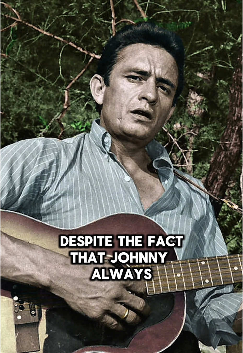 Johnny Cash Dollar Bill Trick #johnnycash #country #countrymusic #guitar #guitartok #guitarist #cash #money #highwaymen #junecartercash #acousticguitar #50s #60s #70s #80s 