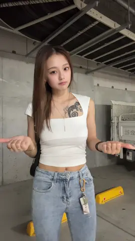 どんなに痩せても伸びた皮は戻んないんだよなぁ😓