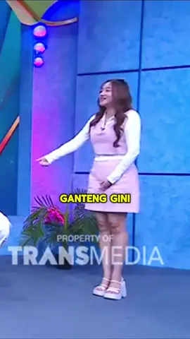 Ehhh ga sengaja ketemu akang ganteng @Ferdinan Sule Prikitiww di RUMPI TRANS7 🥰🥰🥰 #meisitalomania #sule #rumpi #transtv  