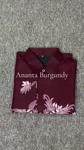 Ananta Burgundy, Kemeja Batik Warna yang keren masih anget  #kemejabatikpria #batikkondangan #promoguncang88 #promogungcang66 #kemejabatik 