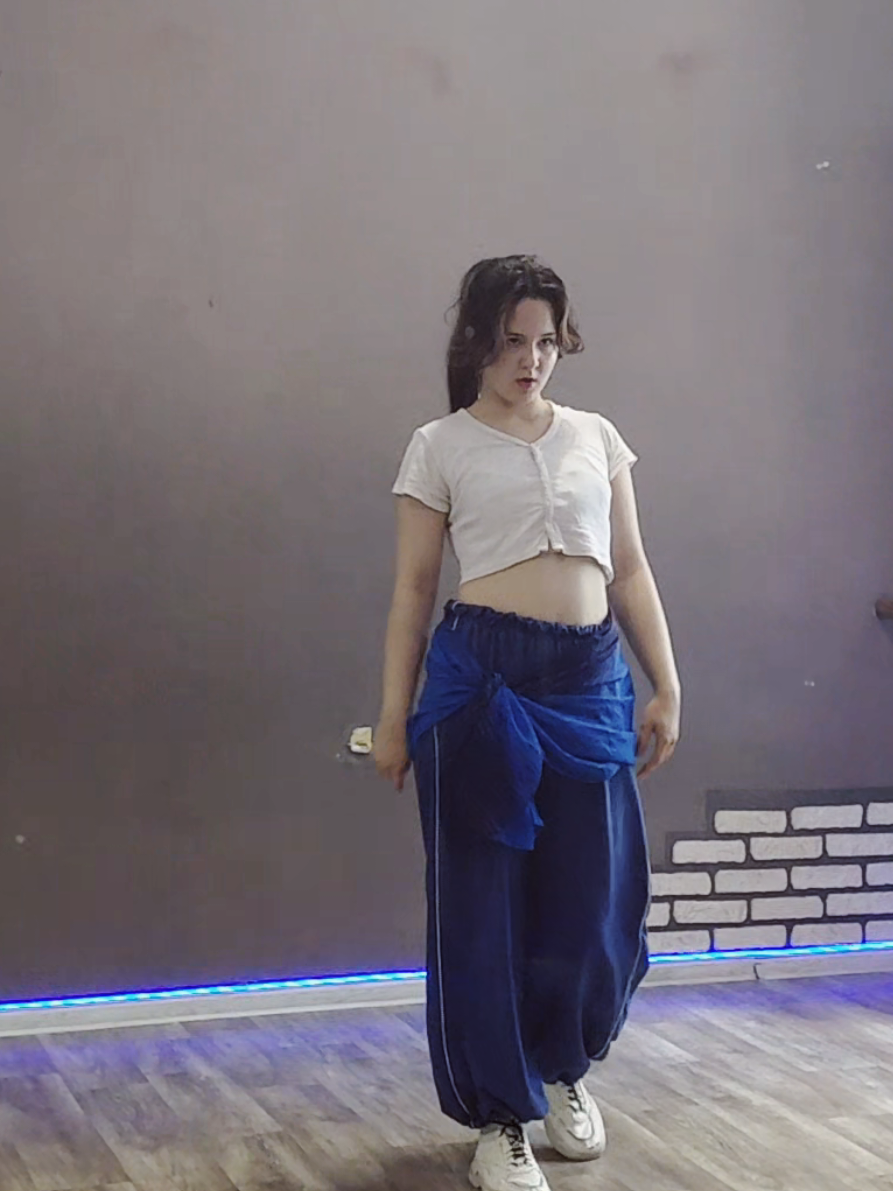 Черновий варіант🙂‍↕️ #dance #xlov#cover#coverdance#kh#kharkiv 