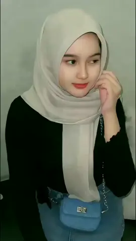 masih malu-malu #fyp #gadisdesa #cewekcantik #cewekhijab 