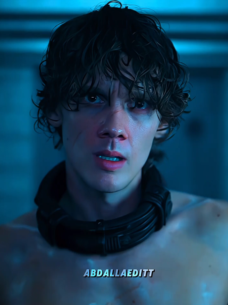 Corre. #tyler #wandinha #tylergalpin #wednesday #wednesdayseason2 #tylergalpinedit #jennaortegaedit 