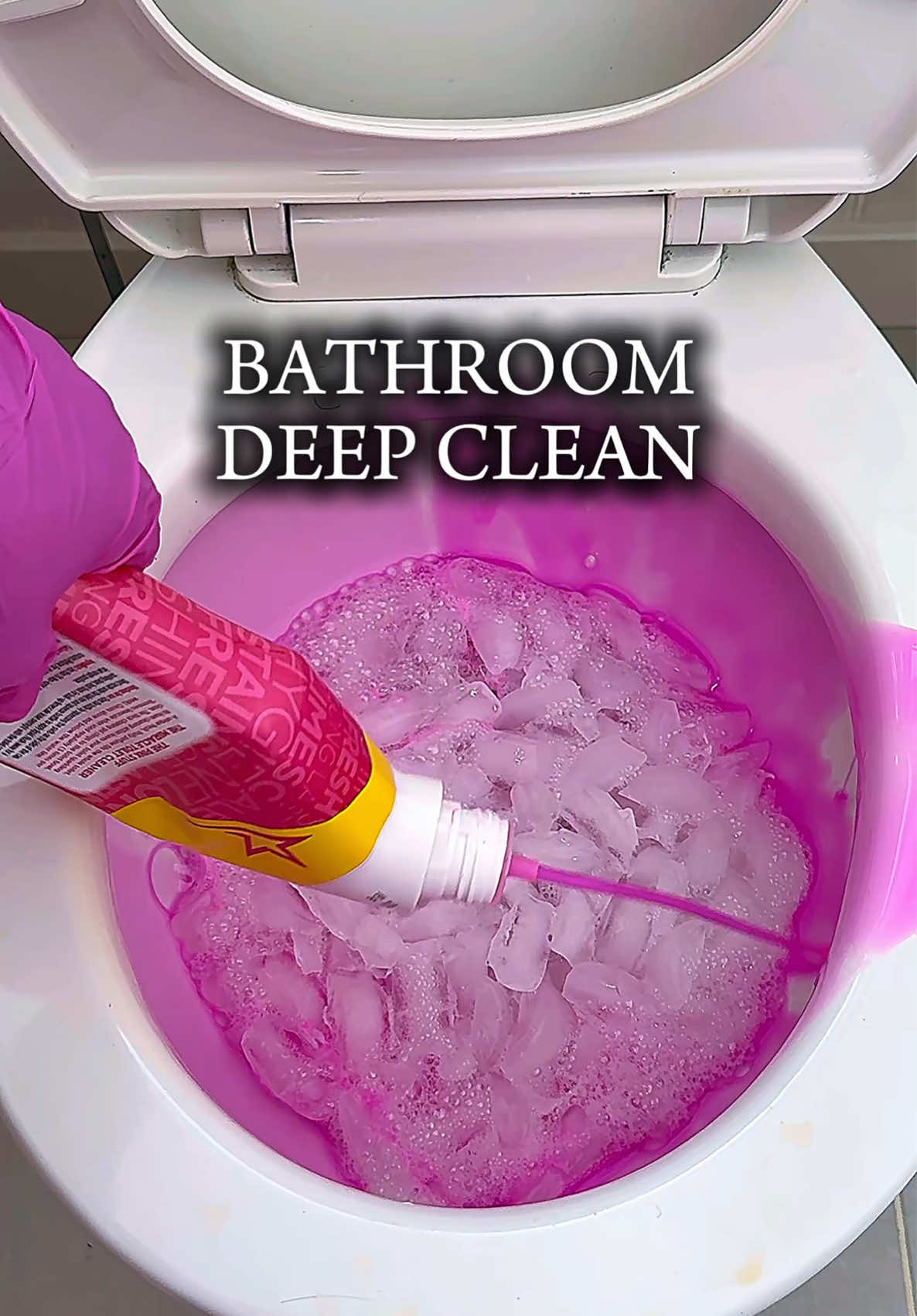 Who’s ready for spooky season 👻?  I can’t wait until I’m fully recovered from surgery and can clean my home again. Until then, I hope we can both enjoy this deep cleaning I did a while back in my daughter’s bathroom ☺️ #cleaningmotivation #deepclean #CleanTok #bathroomcleaning #cleaninghacks #cleaningtiktok #asmr #asmrsounds #halloween #halloweendecor 