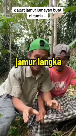 jamur nya ngga mau di tumis #comedy #ngakak #sketbor #tiktokvideoviral #yonanbarakatak 