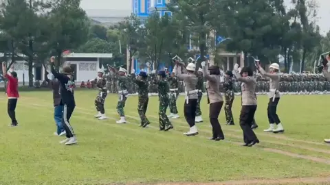 ADEK NONA brimob #tni #kopasus #kopassus #kopaska #marinir #kopasgat #kopaskhas #tniadindonesia #tniau#tnialmarinir #tacticalgear #infanteriademarina #abdinegara #polriindonesia  #durhaim #bodyvest #bodyvestbrimob #bodyarmor #rompiantipeluru #airsoftworld #polairud #denjaka #taipur #satbravo90 #koopsus #pasukankhusus #tacticalgear #pelopor #brimobindonesia #brimobkelapaduadepok #sat81gultorkopassus #raider150 #pararaider330 #pararaiderkostrad #kaospria #kaostactical #kaoskeren #kaoshitam #tacticalgear #paspampres #brimobpolri #brimob#satgegana #satpeloporbrimob #sabharapolri #polairud 