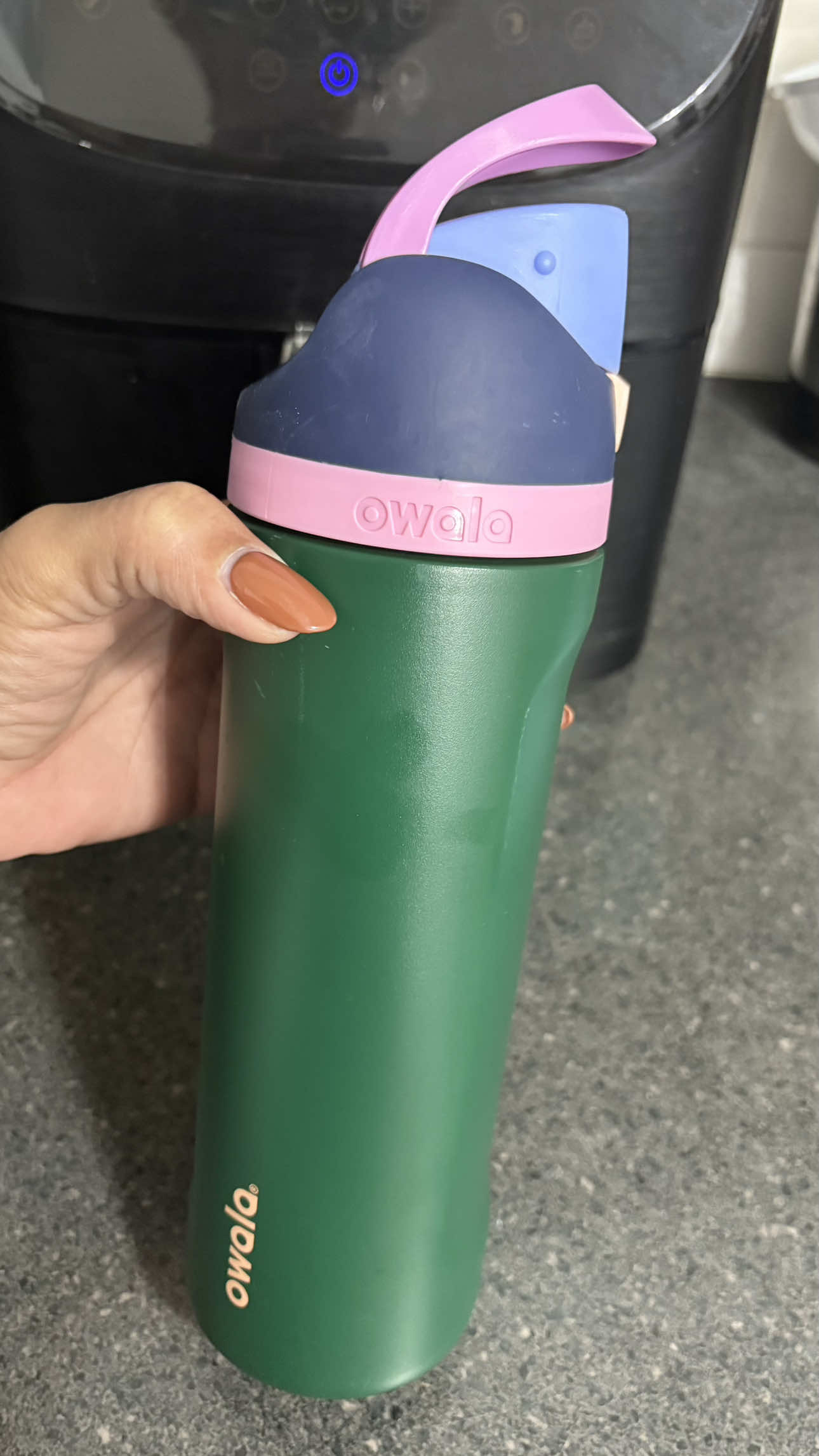 Owala #tiktokshop #fyp #owala #owalawaterbottle #owalafreesip 