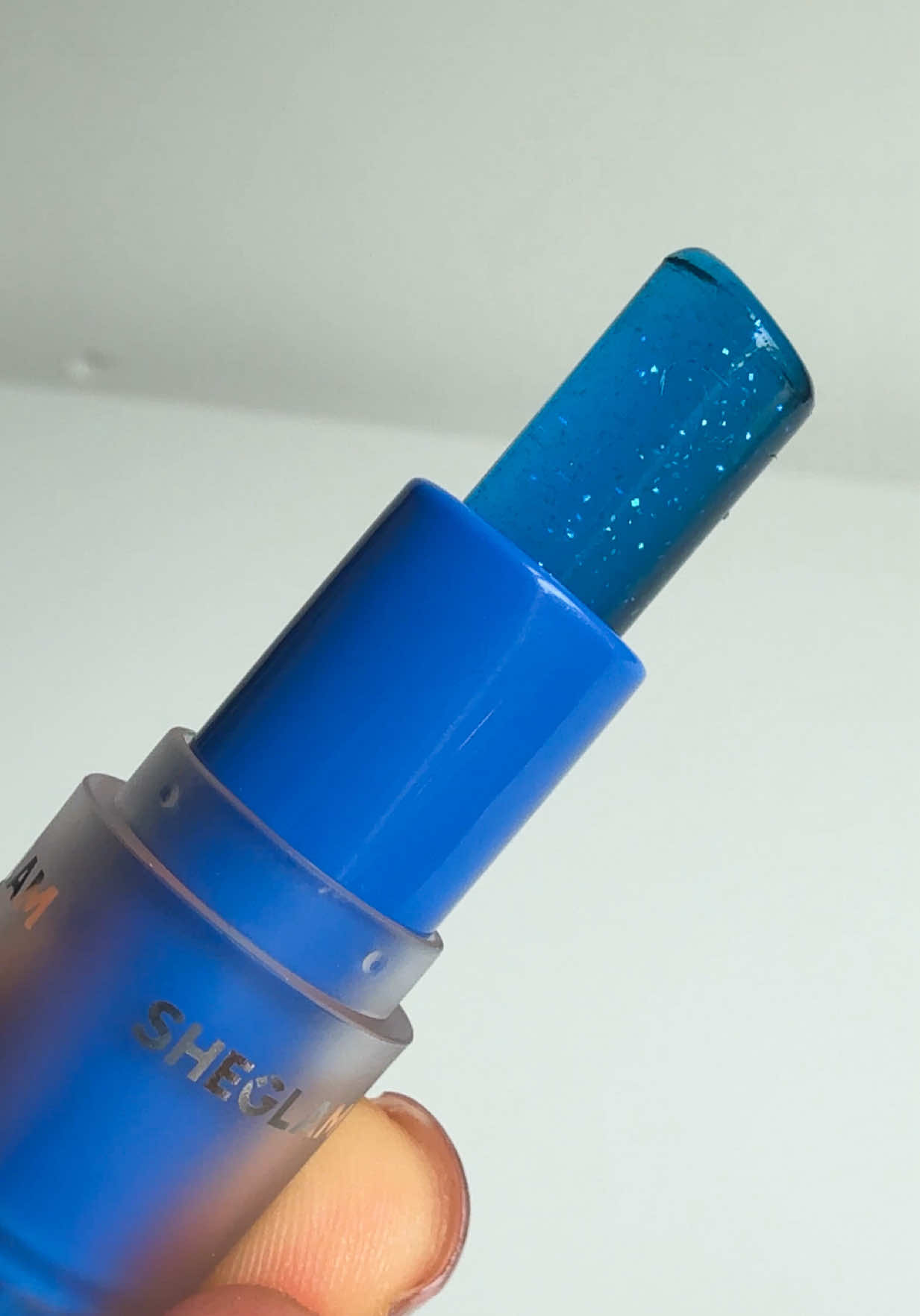 Red or blue? ❤️💙 Sheglam asmr makeup unboxing #makeup #unboxing #asmrunboxing