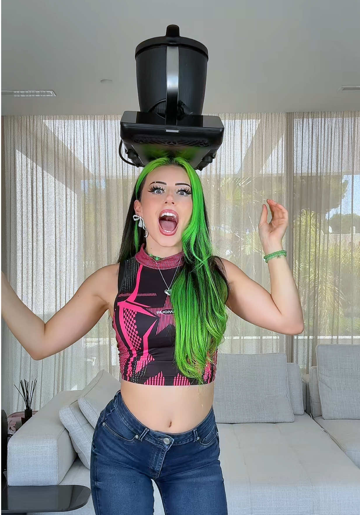 Antwort auf @im_nina98 Omgggg what next ? 🥹😭😂💚 #bumpyride 