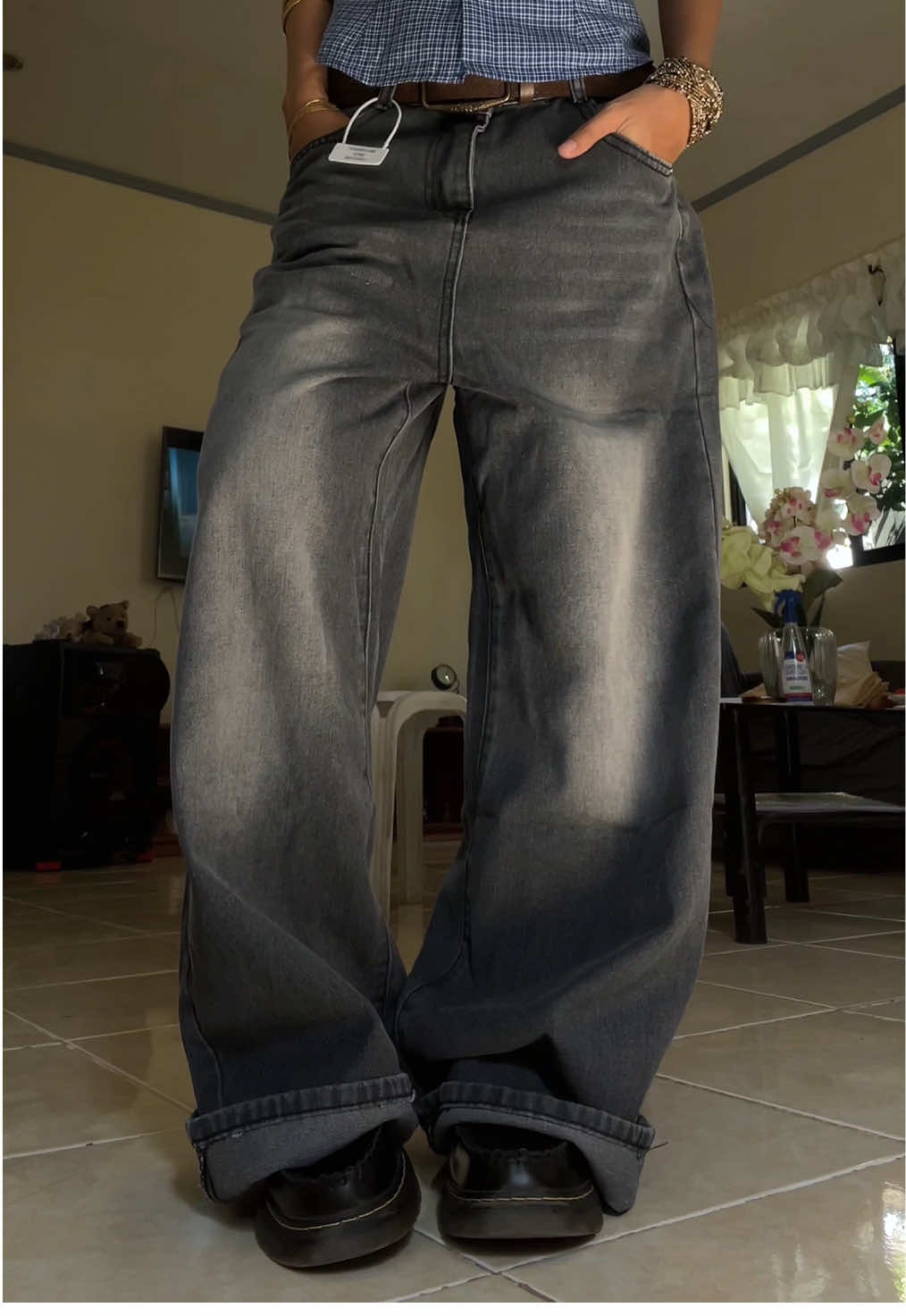 affordable baggy acidwash pants 🔥 #baggy #baggypants #baggyjeans #streetwear #widelegpants #graypants #acidwash