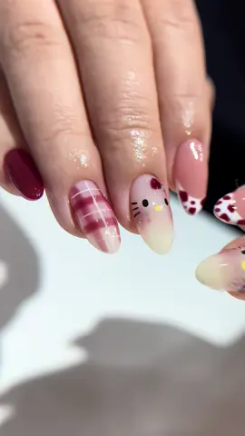 Manifest thành công dạo này hay làm mấy bạn Hello Kitty lém 🥳 #hellokitty #nailhellokitty #xuhuong #2pnails 