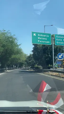 POV : kerja di Surabaya, Weekend ke Malang. Otw #mentahan #bahanstory #jalanjalan #surabaya #malang 