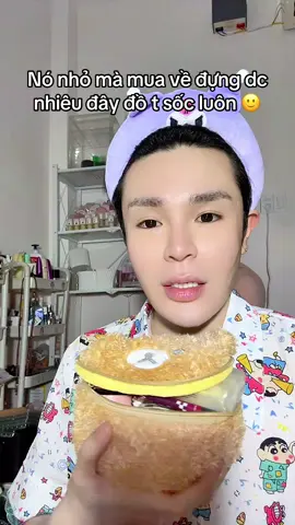 Cái túi nhỏ xíu mà đựng ác thiệt :)))