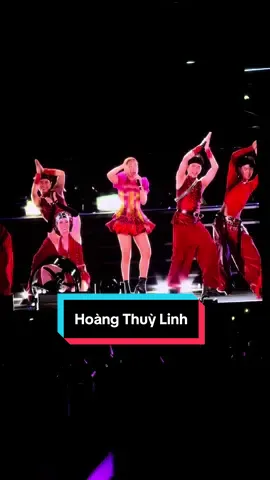 See Tình - See Linh  #vconcert #rangrovietnam #hoangthuylinh 