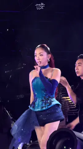 [FANCAM] | V CONCERT - ĐẬM ĐÀ Cuối cùng cũng được nghe con beat này vang lên LẦN NỮA ở Hà Nội 🤧🤧🤧 #toctien 