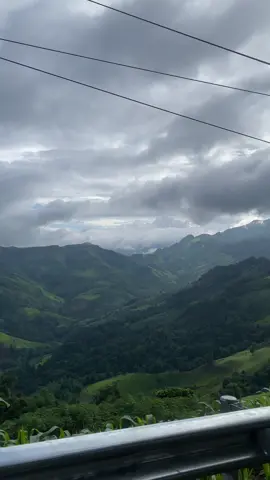 ⛰️🌳🍀 #น่านเนิบเนิบ #ถนนลอยฟ้า #น่าน