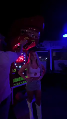 Shoutout to this random guy😭