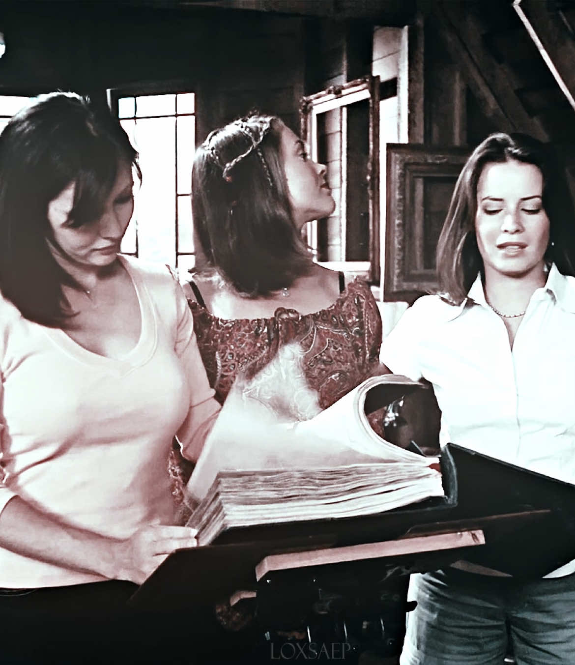 THE POWER OF THREE #charmed #charmededit #charmed1998 #pruehalliwell #phoebehalliwell #piperhalliwell #edit #edits #fyp #fypage #viral #fypviral @Alex @🌀🇦🇷 @✰ 𝒐𝒎𝒂𝒓 ⋆ 🧸 @✨ @༊·˚࿔ @.chxrm3d @zvlanskiii @tobi vega @prem9ntion @aetilesss @ch90s_ @cyberverse @davi ❦ @𝘌𝘮𝘮𝘢𝘸𝘱𝘰𝘵𝘤 @EmpathicPrue @halliwelltrilogy | #TAGMEHH @halliwvell @Hemogafx @itglrls @j. || #CATEENDER @️j’ @𝙅𝙚𝙖𝙣𝙬𝙥𝙤𝙩𝙘 @JJ @lemon @luminovix_ @multi editor @νяσσмναη @piper halliwell @pree @Ricardo 