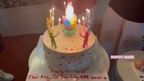 Feedback chân thực từ khách iu😂😂 Mẫu đag trend mọi người liên hệ Happi hỗ trợ bạn nhe😉#banhkem🎂 #xuhuong #banhkemhanquoc #banhkemtanbinh #banhkemhcm #banhkemngon #fyp 