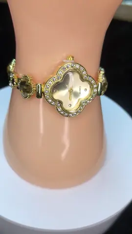 Essentials Watch for Women#rushtok #wristwatch #stylish #paidpartnership #rushtok2025 #backtoschool #summersover 