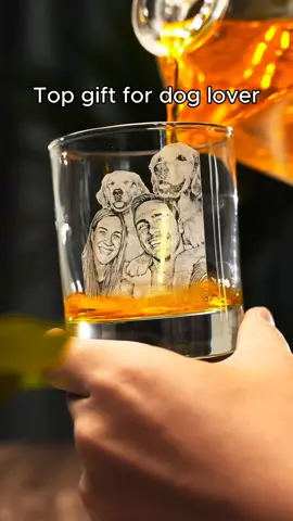 Emotionally holding this glass, for any reason... 🥰 #custom #viral #doglover #pet #tiktokshopfinds #trendingproducts #tiktokmademebuyit #trending #dogsoftiktok #giftideas #memories 