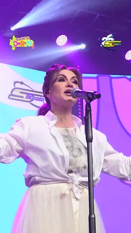 هم أصدقائي عزائي هنا ❤ شلّالُ حبٍ يغمره الغنى 😍 تابعوا حفلة صيف البحرين كاملة على #يوتيوب_سبيستون #سبيستون #رشا_رزق #صيف_البحرين #صيف_بنكهة_سبيستون #spacetoon