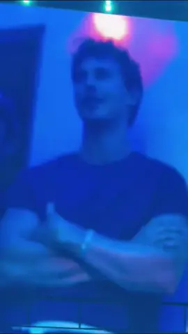 Austin Butler Attends Co-Star Bad Bunny’s Concert ‘No Me Quiero Ir de Aquí’ in Puerto Rico 8.8 #austinbutler #badbunny #badbunnyconcert #puertorico #celelbritysighting    