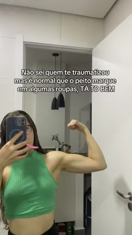 E tá td bem ter mini peitos ✊🏼 #girls #treinofeminino #meninas #fyp #beauty 