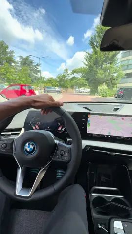 🧏🏽‍♂️🥶