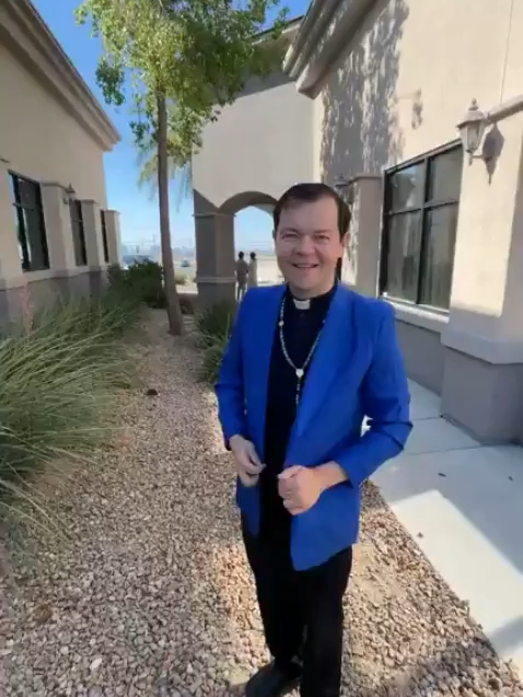🔔Padre Adam Kotas🔔SEGUIMOS EN EL GARACHE!✝️✨💖⛪3040 W Cheyenne Ave✨Santuario San Benito⛪✝️✨💖⛪702-330-0035✝️✨💖⛪para bautizos y quinceañeras y bodas en Las Vegas✝️✨💖⛪