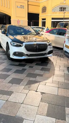 What would you rate this car? #maybach #mercedes #dubai #foryou #viral 