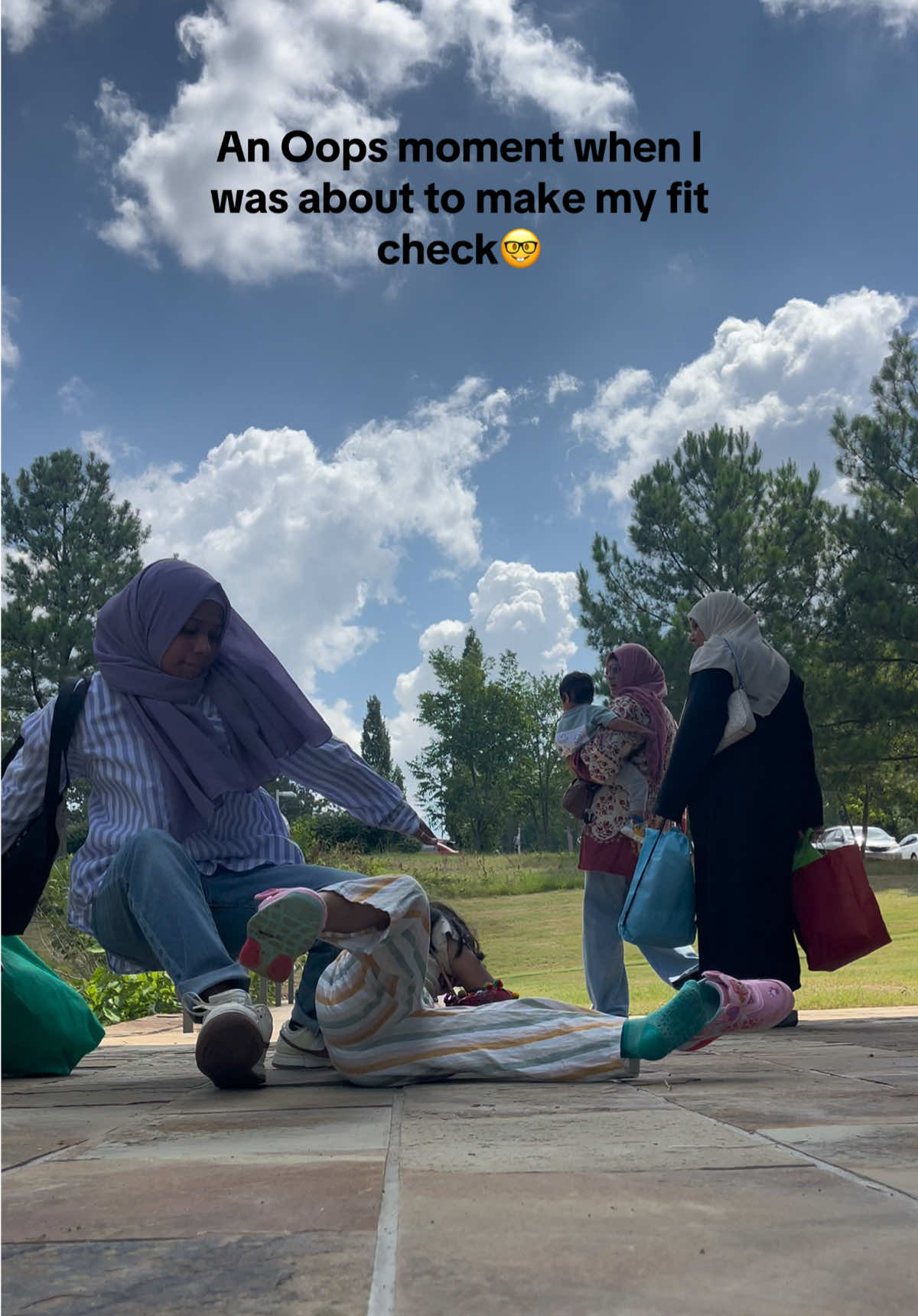 An oops moment that happened unexpectedly🤓 #oops #oopsmoment #fitcheck #tiktokviral #viral 