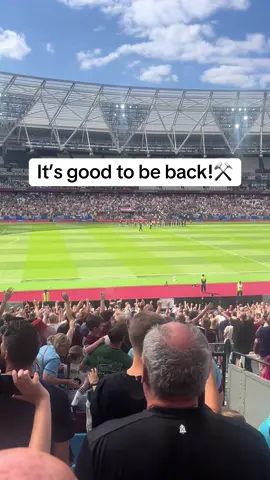 #westham #westhamunited #irons #coyi #hammers #londonstadium #fyp #foryoupage❤️❤️ #me #you #yes #Love #footballtiktok 