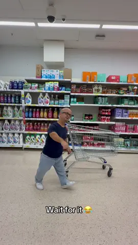 Wait for it 😂 “Just doing a little shop with my lil buddy ”😂 #fyp #xyzabc #ladbible #dwarf #lads 