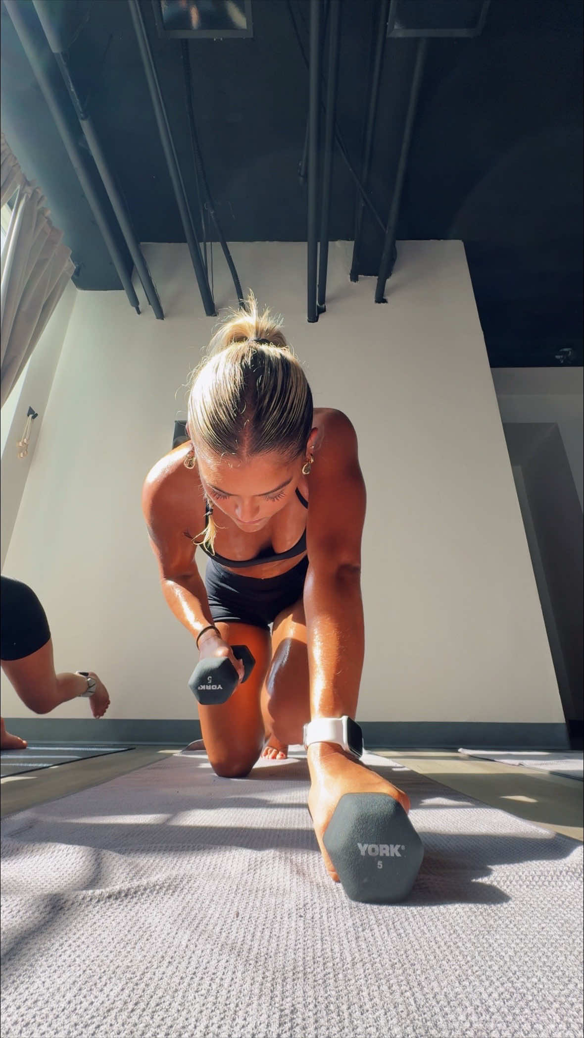 I think I found my new obsession and the sun beating on me the entire 60 minutes was the cherry on top @Pulse Yoga & Fitness  #hotpilates #pilates #yoga #strength #sweat #hot #inspo #fyp #workout #viral #philly #healthylifestyle #foryoupage #balance #foryou #Lifestyle #healthy 